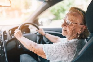 In the UK there is no legal age that you need to stop driving. Instead it is down to the individual to decide when they are too old to drive.