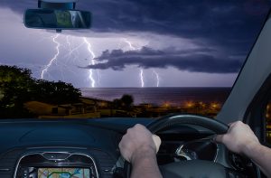 Top tips for driving in a thunderstorm