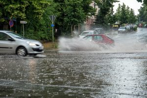 Driving in wet weather can be rather frightening check out our top tips to ensure you get to your destination safely.