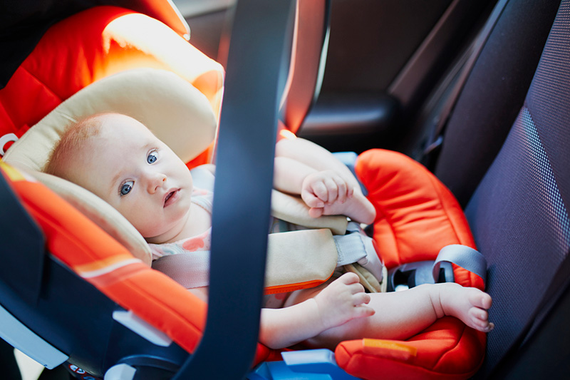 Front-facing car seats put young children at greater risk
